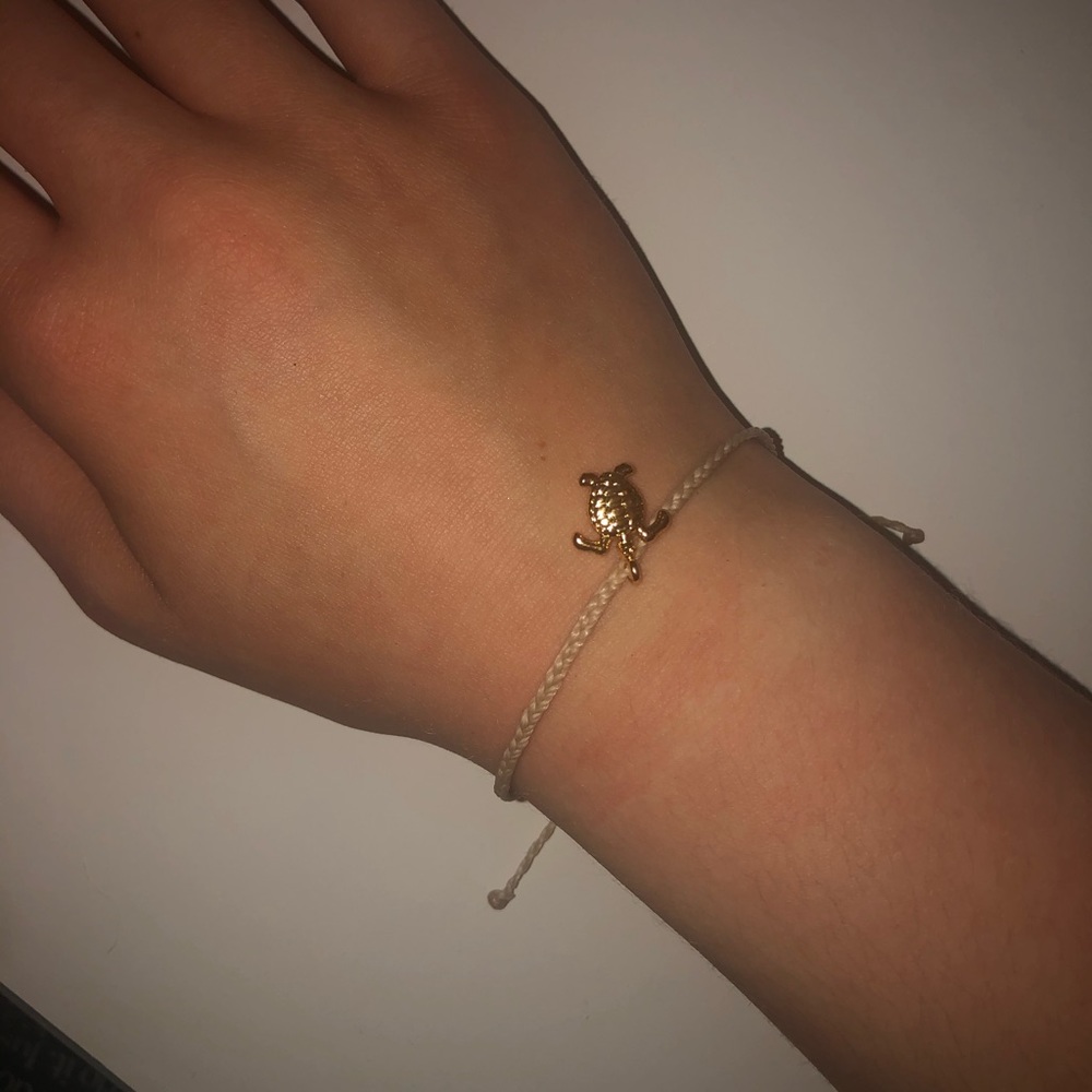 Pura Vida Turtle Charmed Bracelet